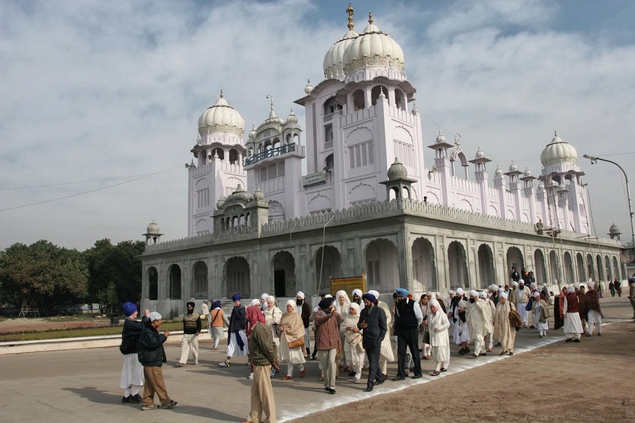 Remembering Yogi Bhajan's Final Journey